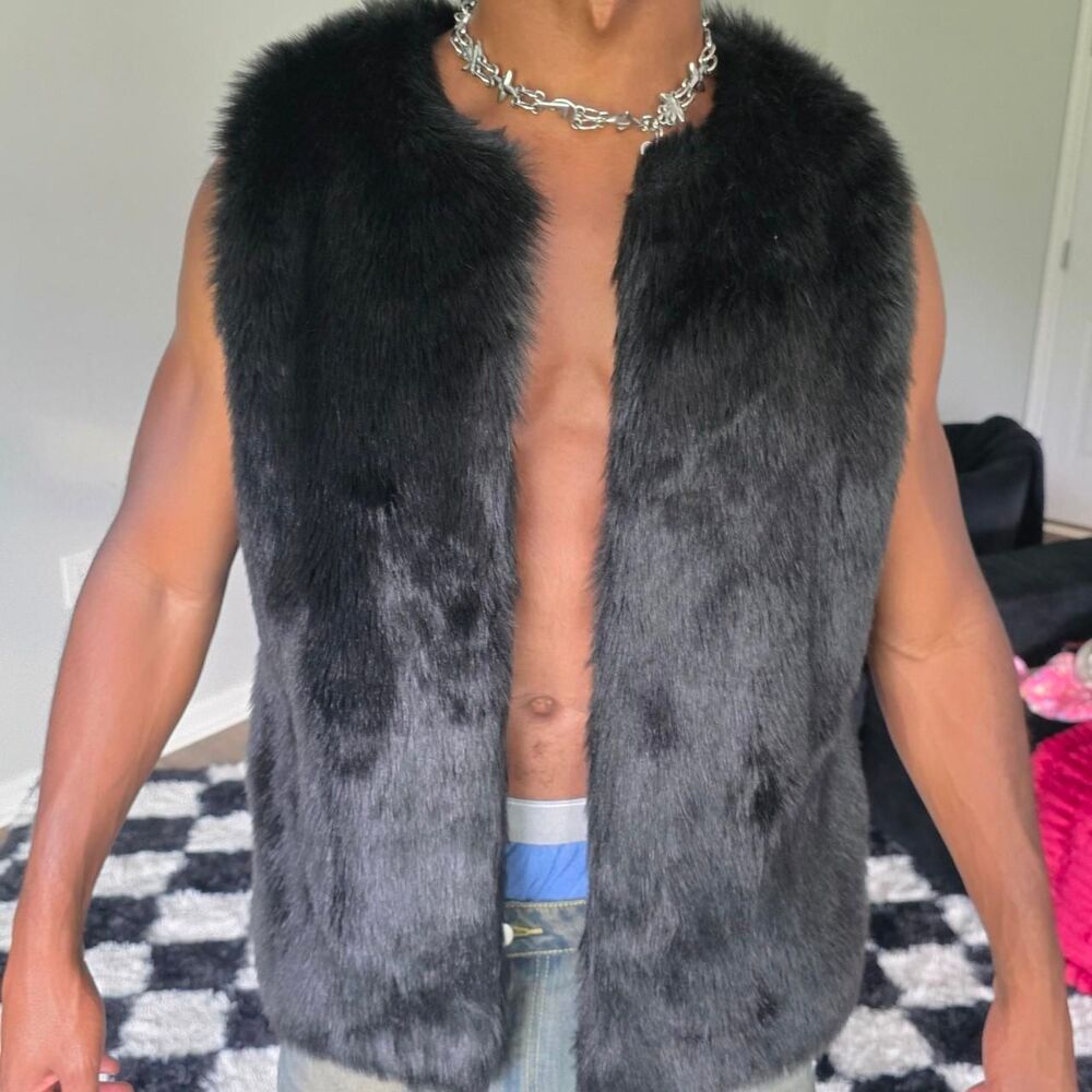 Mossimo Black Fur Vest Y2K Glam Indie Sleaze Size Small